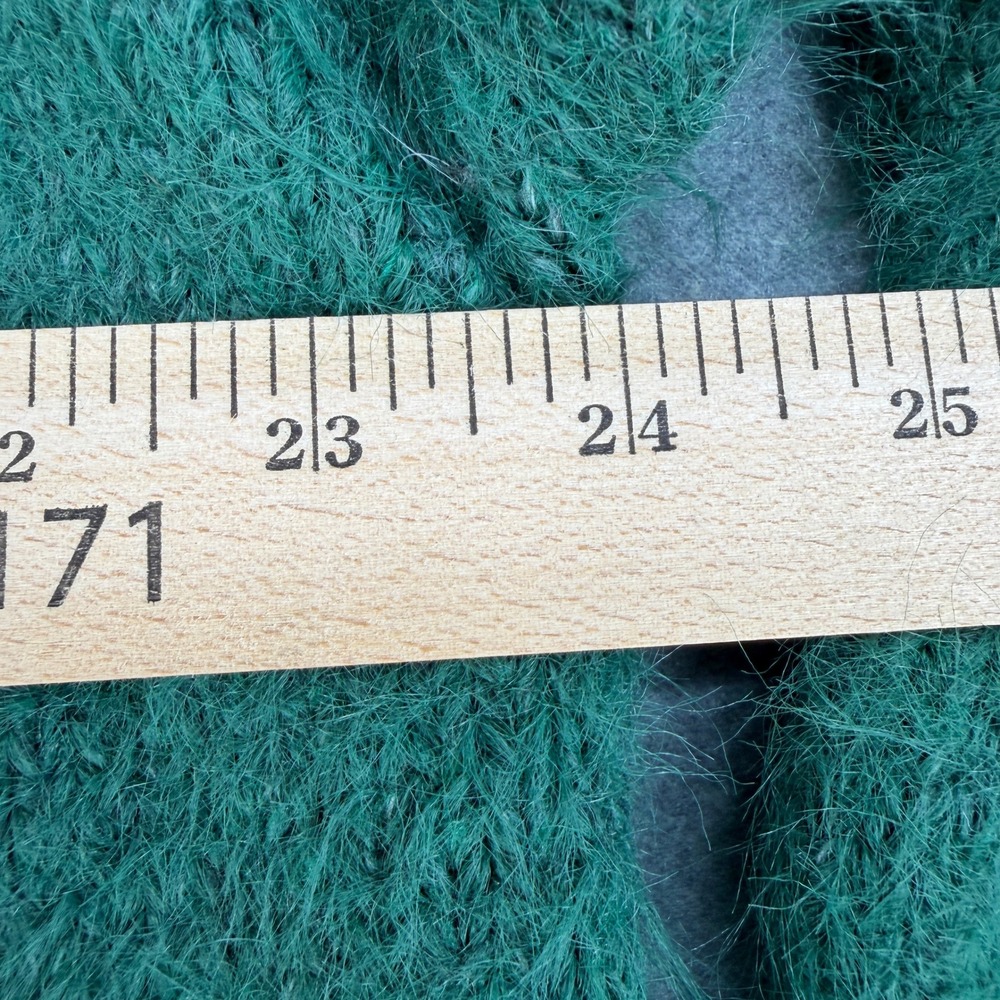 American Eagle Green Eyelash Knit Cardigan Sweater Womens Medium NWT Winter Cozy - Picture 5 of 6